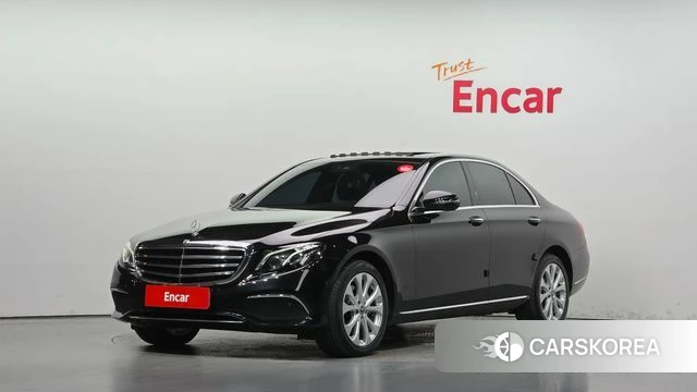 Mercedes-Benz E-Class W213 2019 Черный из Кореи