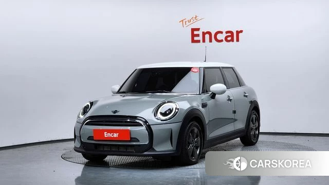 Mini Cooper 2022 Серебристо-серый из Кореи
