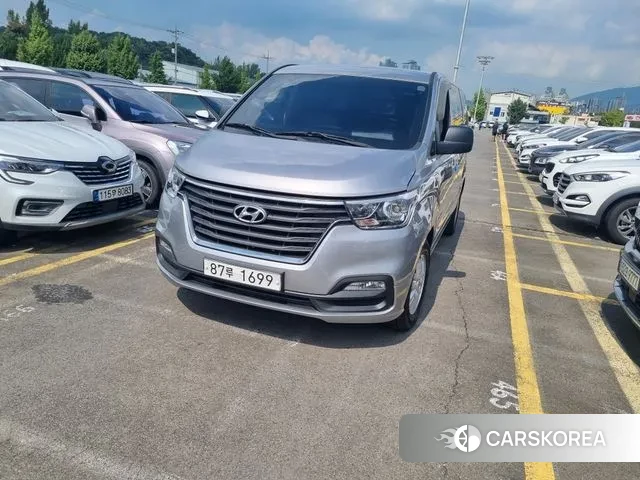 Hyundai The New Grand Starex 2019 Серебряный из Кореи