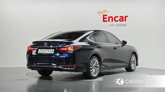 Lexus ES300h 7th generation 2020 Синий из Кореи