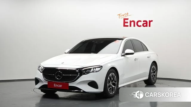 Mercedes-Benz E-Class W214 2025 Белый из Кореи