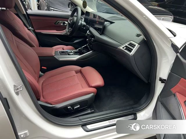 BMW i3 2025 Белый из Китая