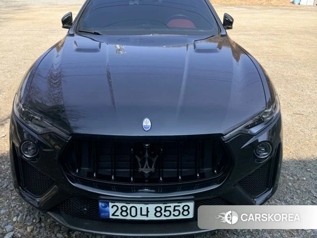 Maserati Levante 2020 Черный из Кореи