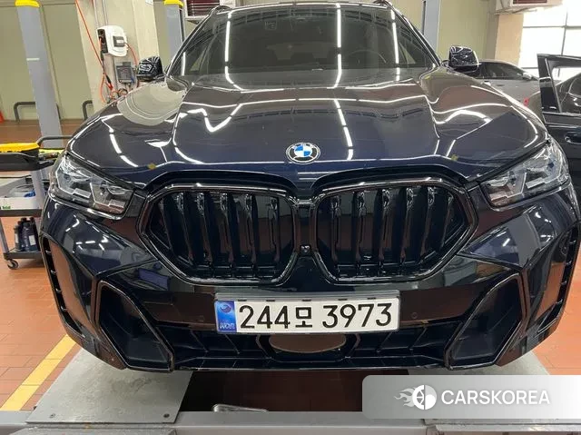 BMW X6 (G06) 2025 Черный из Кореи