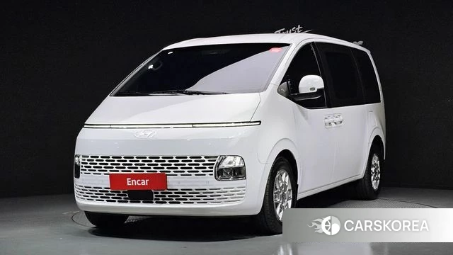 Hyundai Staria 2025 Белый из Кореи