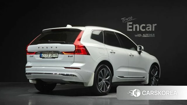 Volvo XC60 second Generation 2021 Белый из Кореи