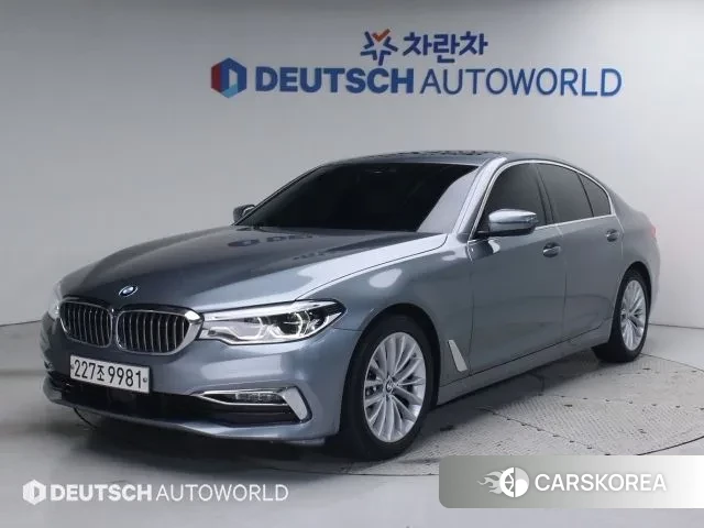 BMW 5 Series (G30) 2019 Цвет галактики из Кореи