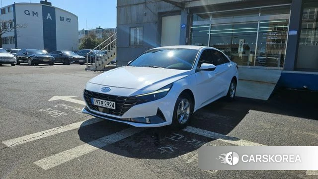 Hyundai Avante (CN7) 2022 Белый из Кореи