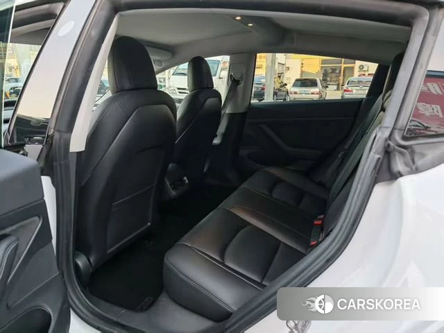 Tesla Model 3 2020 Белый из Китая