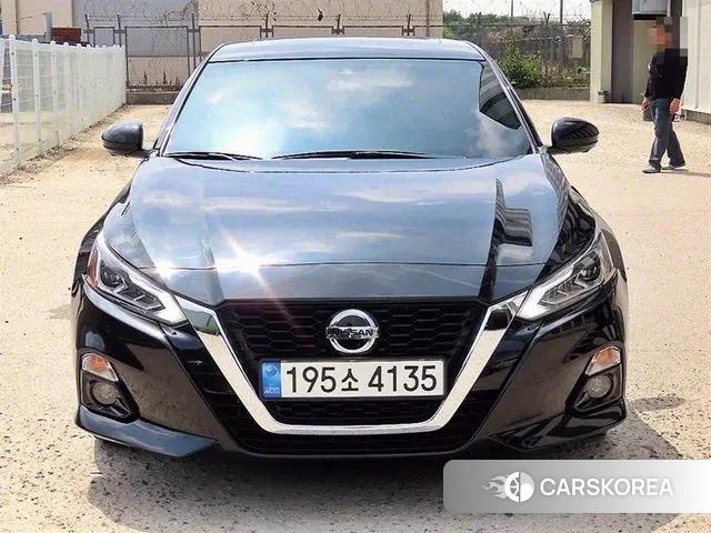 Nissan Altima (L34) 2019 Черный из Кореи