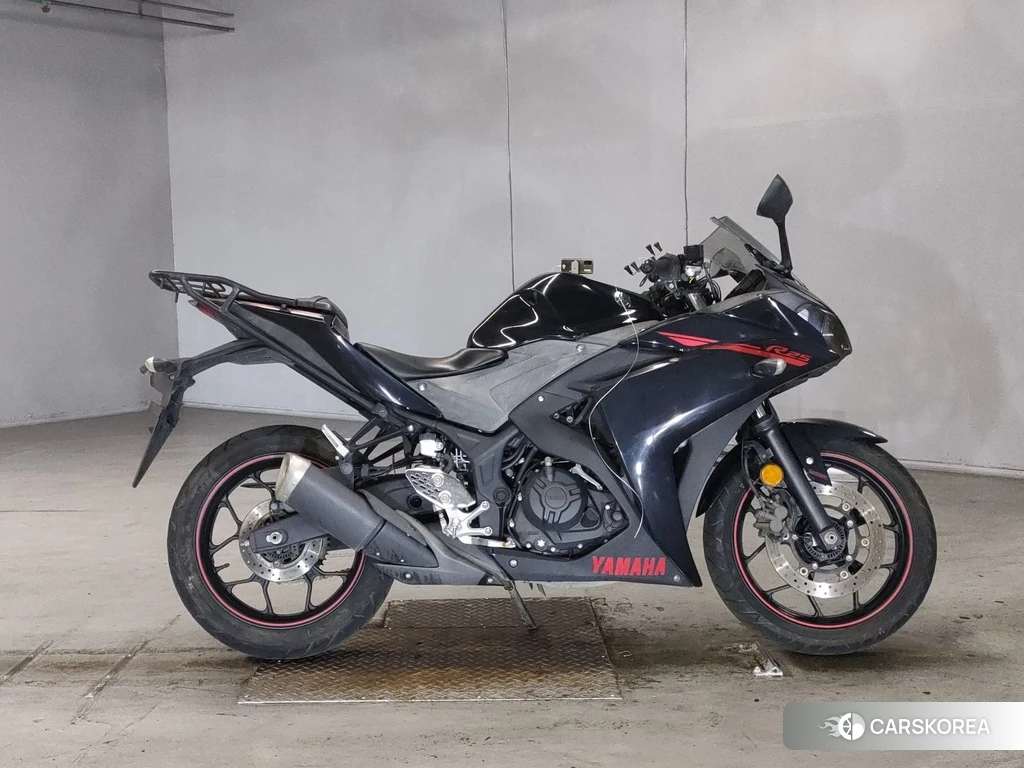 Проданный Yamaha YZF-R25 2015 из Японии, фото 2