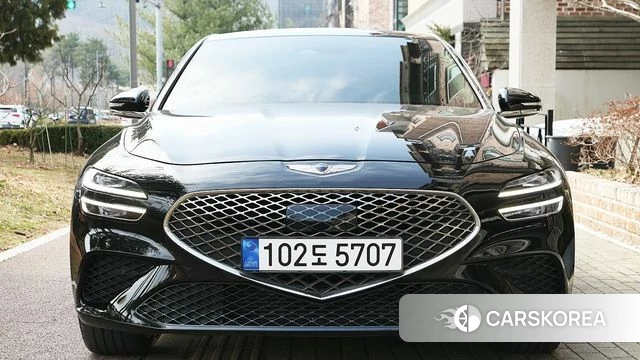 Genesis The New G70 2021 Черный из Кореи