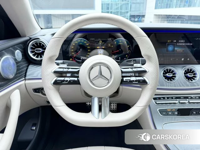 Mercedes-Benz E-class (imported) 2022 Коричневый из Китая