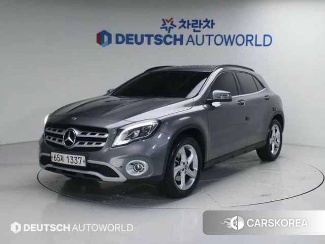 Mercedes-Benz GLA-Class X156 2019 Серый из Кореи
