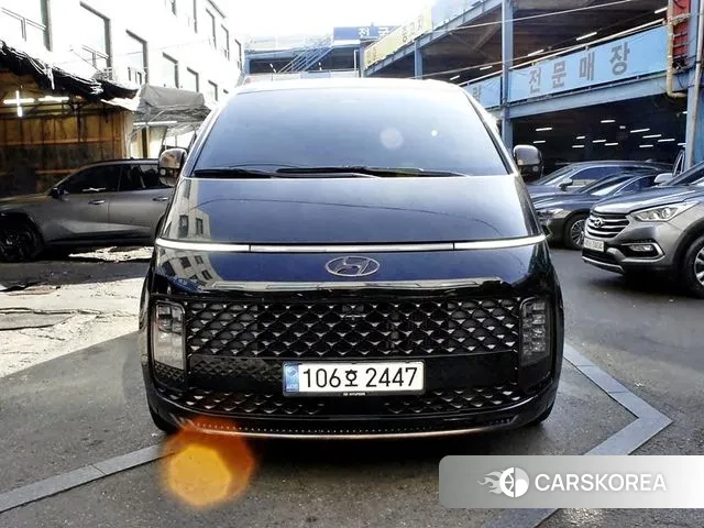 Hyundai Staria 2022 Черный из Кореи