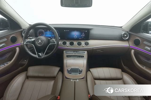 Mercedes-Benz E-class 2022 Черный из Китая