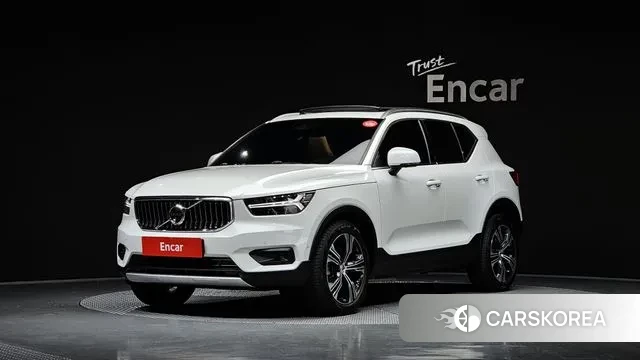 Volvo XC40 2021 Белый из Кореи
