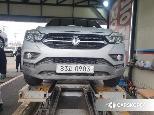 Ssangyong Rexton Sports 2018 Серебряный из Кореи