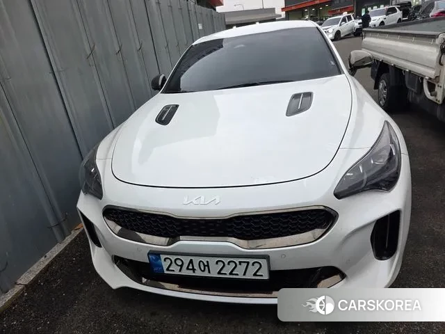Kia Stinger Meister 2022 Белый из Кореи
