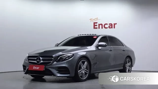 Mercedes-Benz E-Class W213 2019 Серый из Кореи