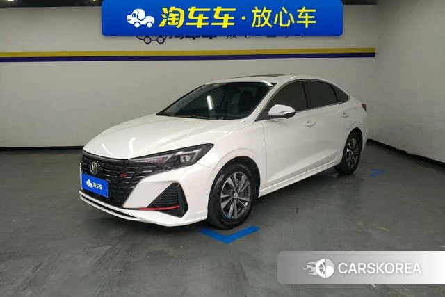 Chang'an Yidong 2024 Белый из Китая