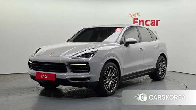 Porsche Cayenne (PO536) 2023 Серебристо-серый из Кореи