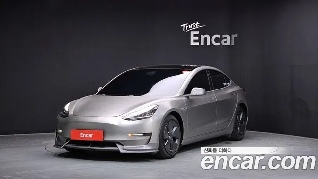 Tesla Model 3 2020 Серый из Кореи