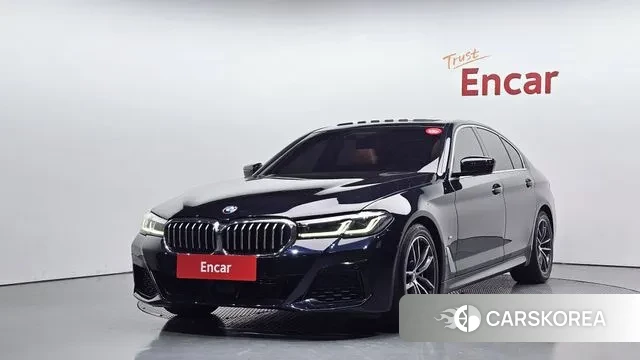 BMW 5 Series (G30) 2022 Черный из Кореи