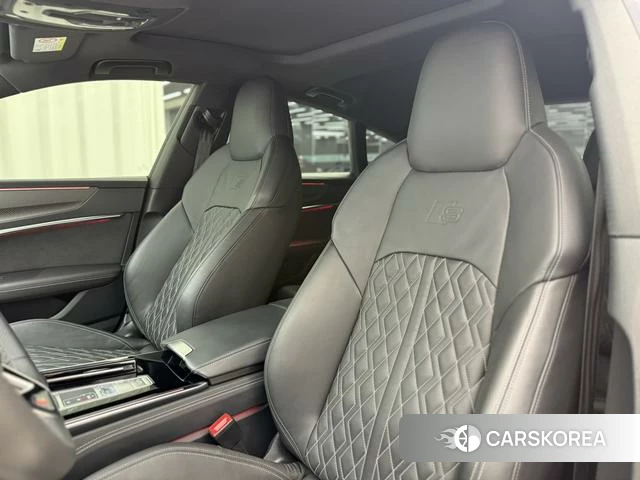Audi A7 2023 Черный из Китая