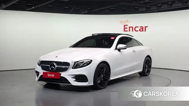 Mercedes-Benz E-Class W213 2018 Белый из Кореи