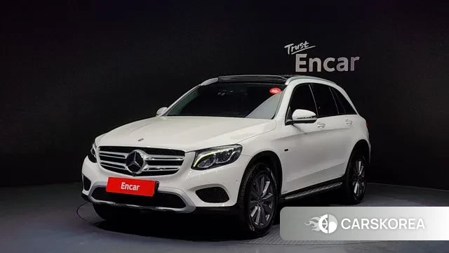 Mercedes-Benz GLC-Class X253 2019 Белый из Кореи