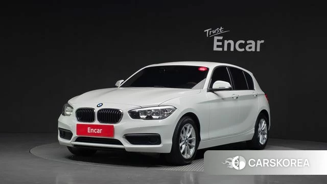BMW 1 Series (F20) 2018 Белый из Кореи
