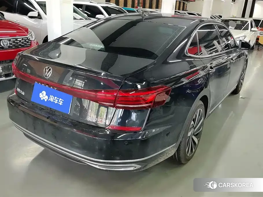 Volkswagen Passat 2024 Черный из Китая