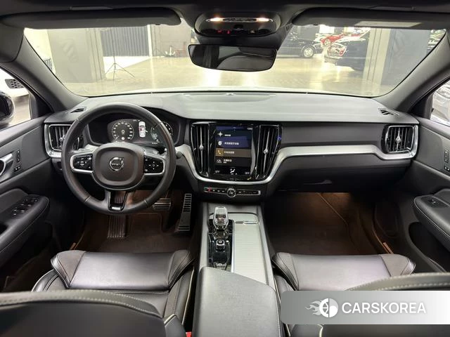 Volvo S60 2022 Белый из Китая