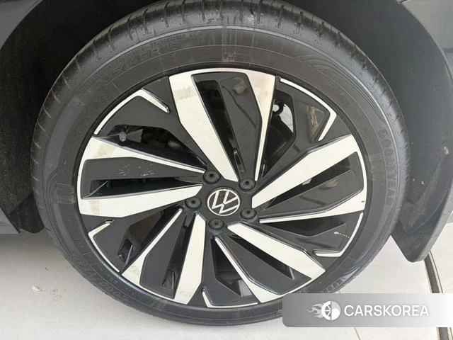 Volkswagen Passat 2022 Черный из Китая
