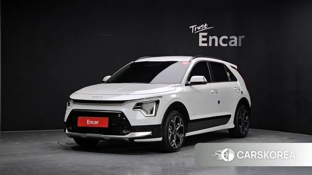 Kia Di Ol Nu Niro 2022 Белый из Кореи