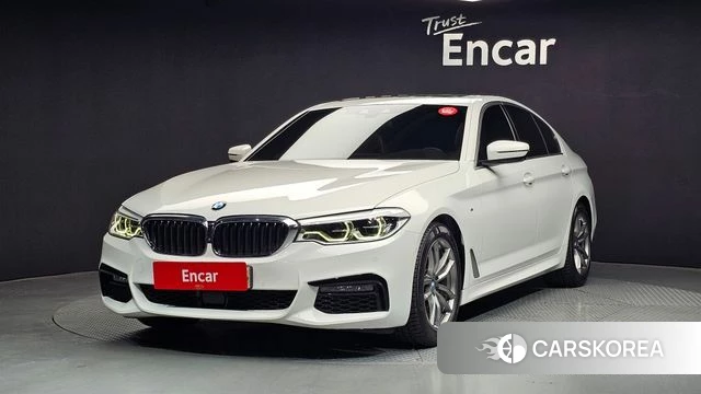 BMW 5 Series (G30) 2019 Белый из Кореи