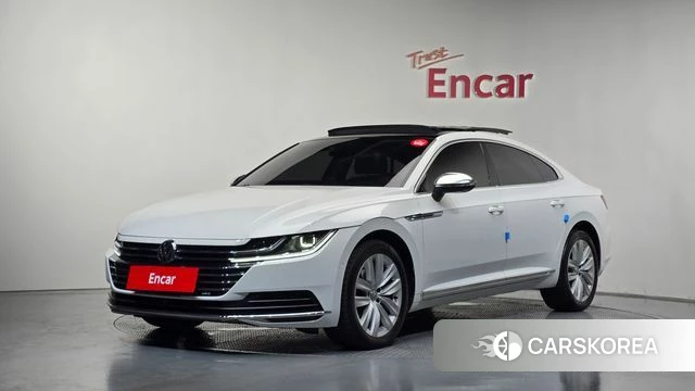 Volkswagen Arteon 2019 Белый из Кореи