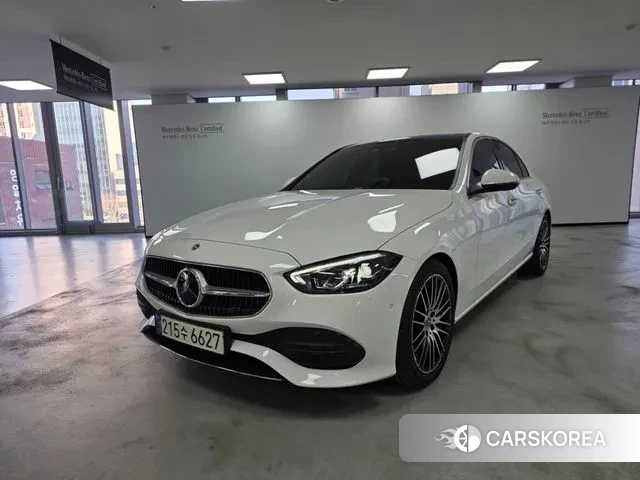 Mercedes-Benz C-Class W206 2023 Белый из Кореи