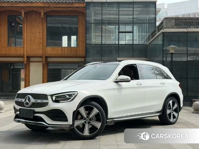 Mercedes-Benz GLC 2023 Белый из Китая