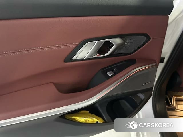 BMW 3 series 2024 Белый из Китая