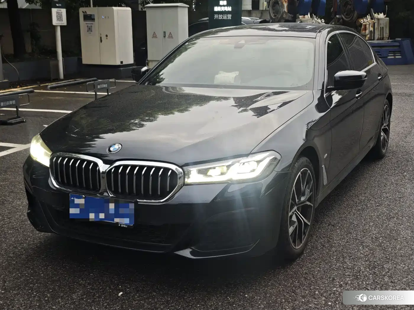 BMW 5 series 2022 Черный из Китая