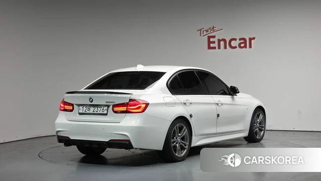 BMW 3 Series (F30) 2018 Белый из Кореи