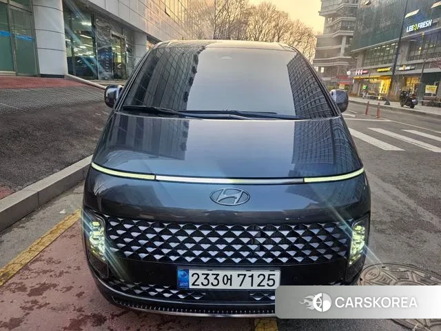 Hyundai Staria 2021 Серый из Кореи