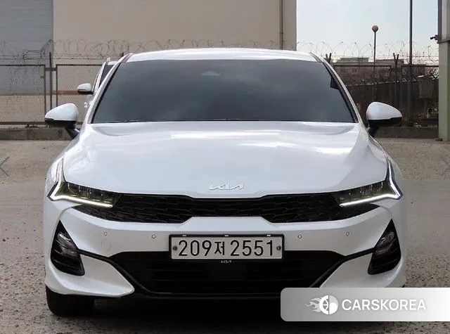 Kia K5 3rd generation 2021 Белый из Кореи