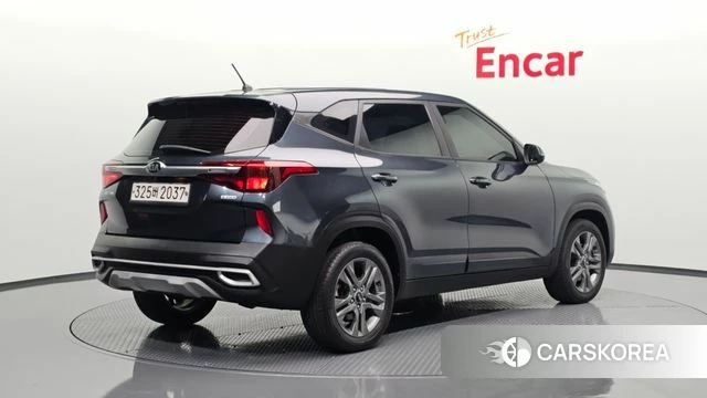 Kia Seltos 2019 Серый из Кореи