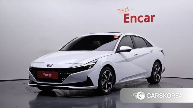 Hyundai Avante (CN7) 2023 Белый из Кореи