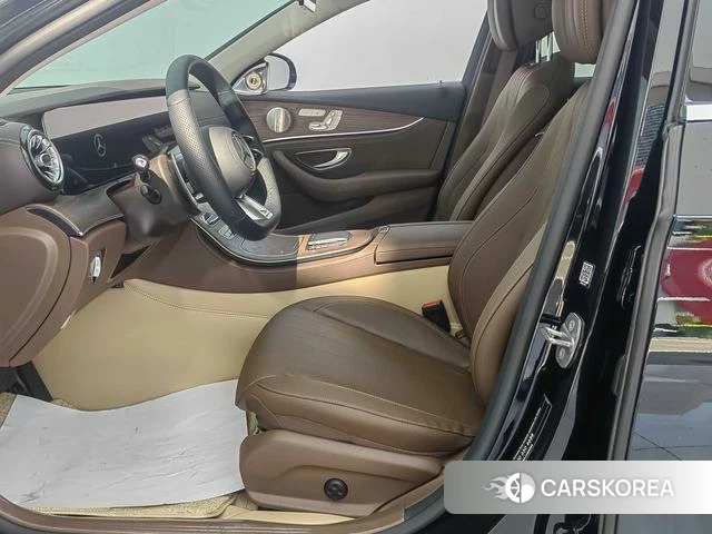 Mercedes-Benz E-class 2022 Черный из Китая