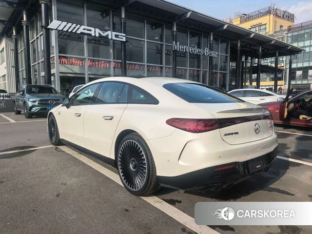 Mercedes-Benz EQS AMG 2022 Белый из Китая