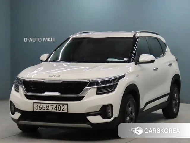 Kia Seltos 2022 Белый из Кореи